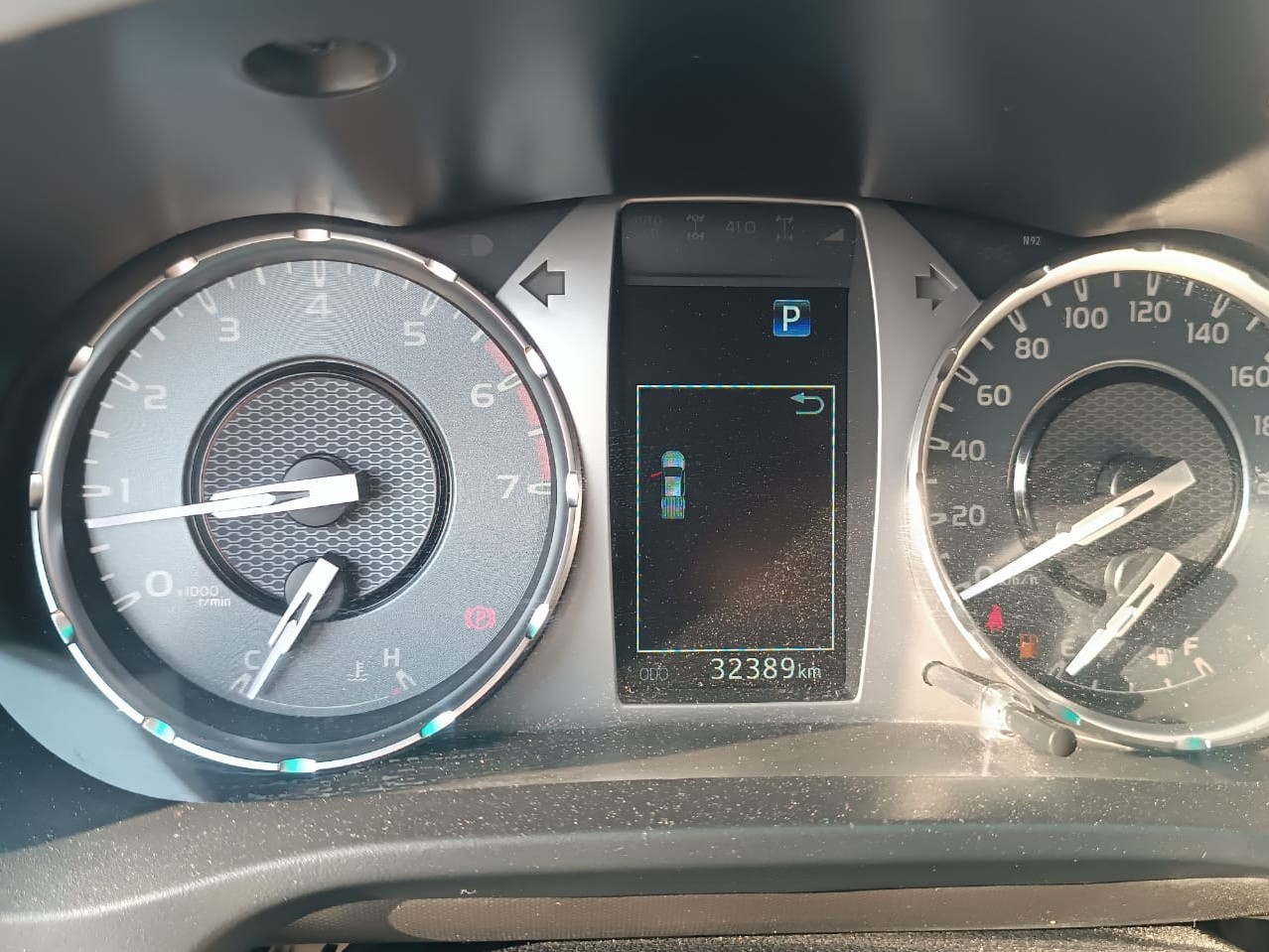 Toyota Hilux 2.0 2025 — photo 13 for sale in Qatar