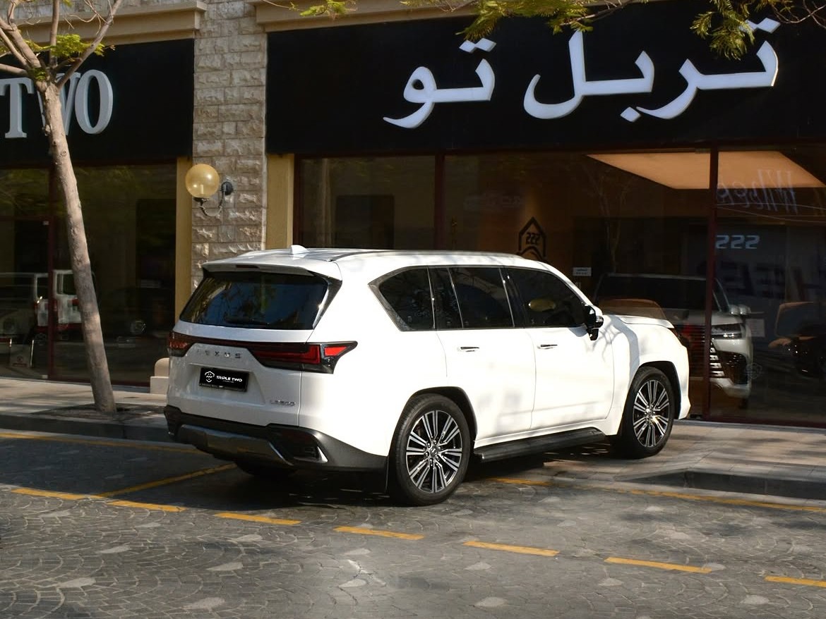Lexus LX 600 Luxury 2026 — photo 11 for sale in Qatar