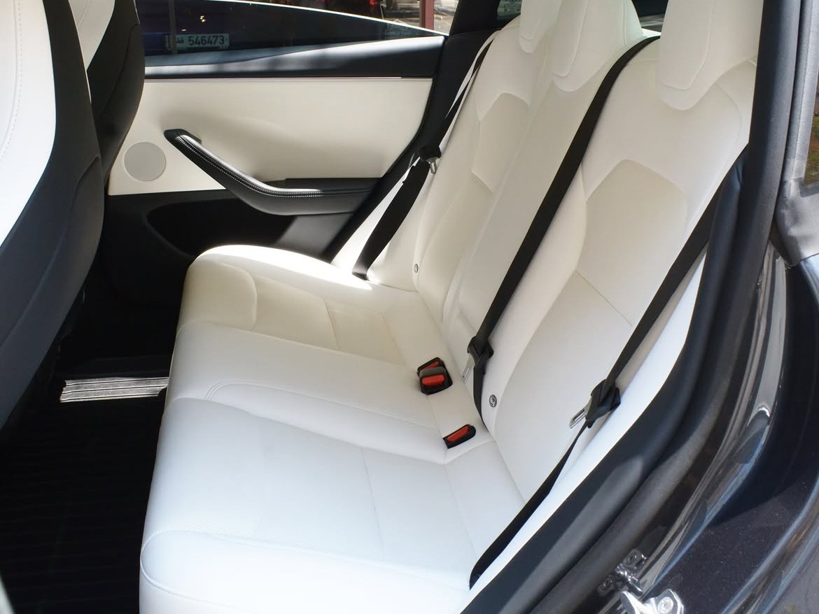 Tesla Model 3  2025 - Image 4