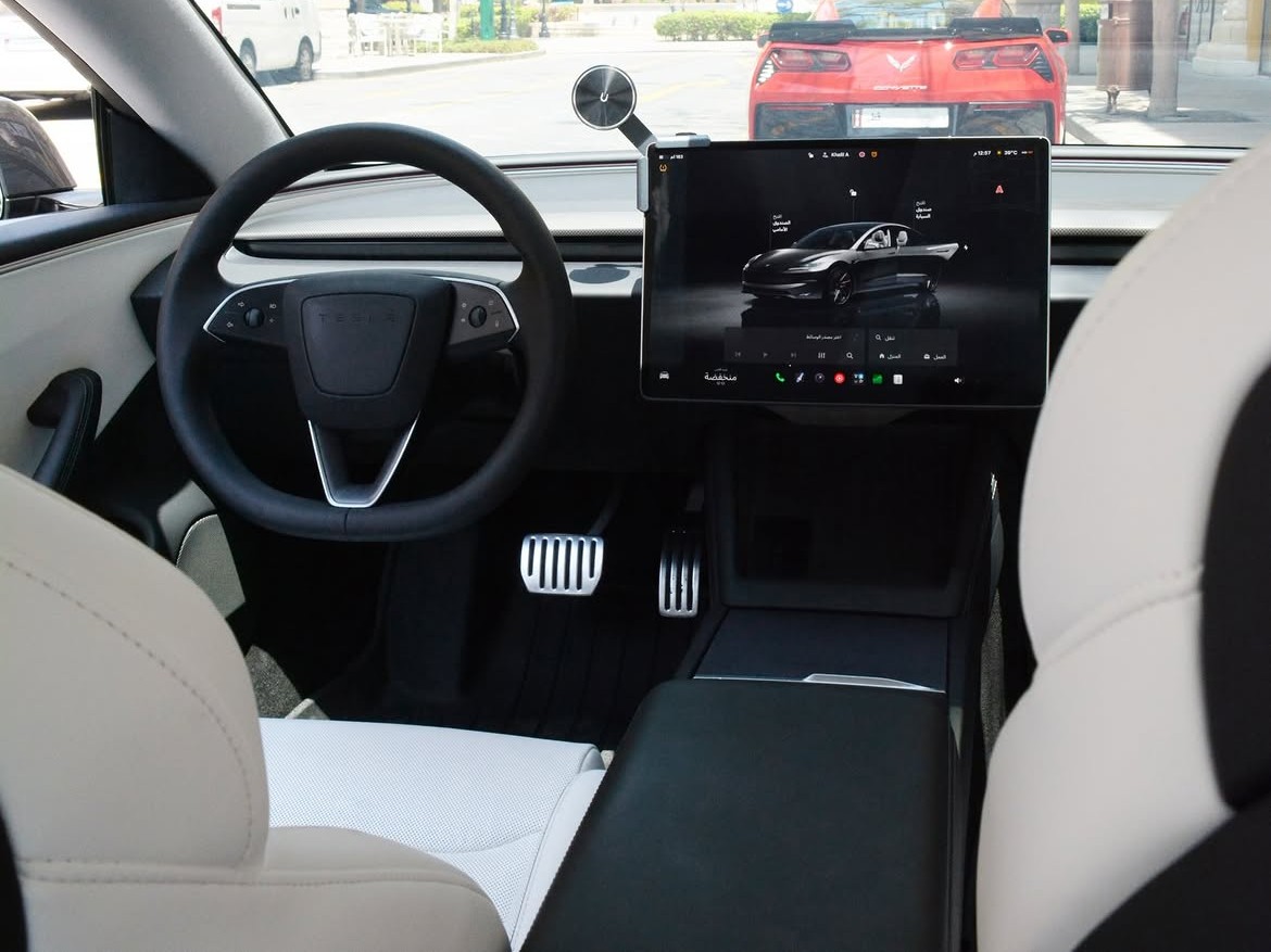 Tesla Model 3 2025 — photo 10 for sale in Qatar