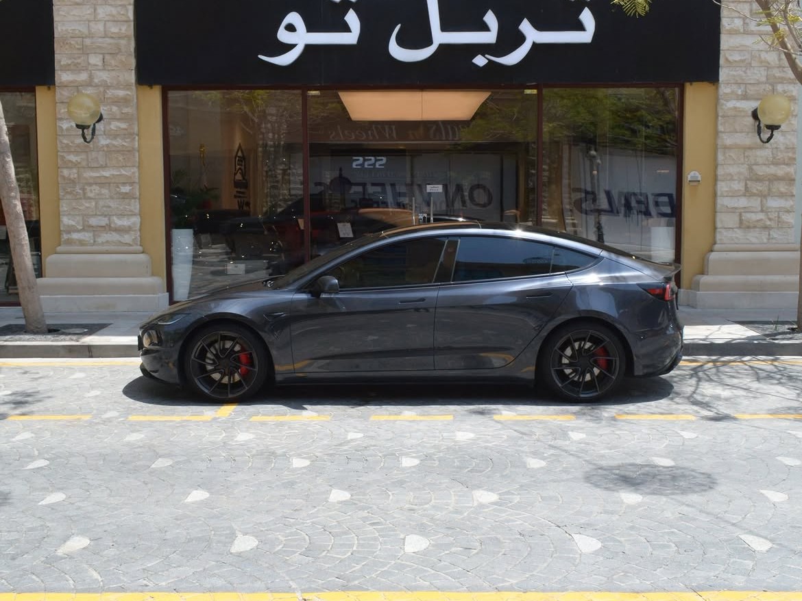 Tesla Model 3 2025 — photo 11 for sale in Qatar