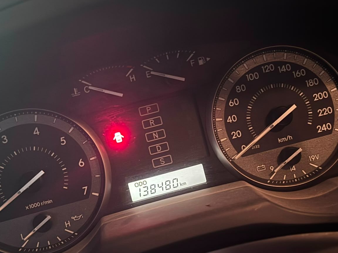 Toyota Land Cruiser GXR v8 2020 - Image 4