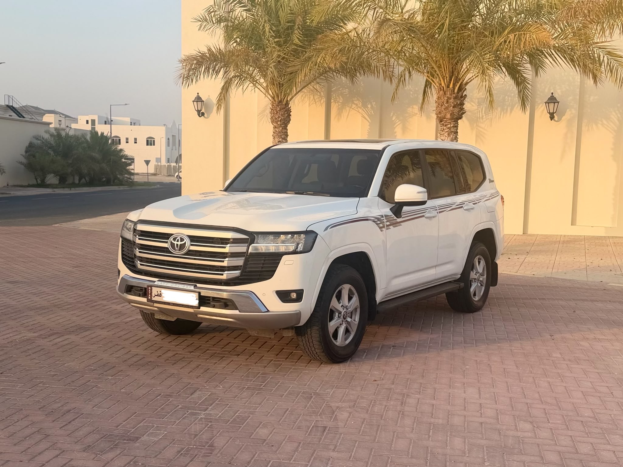 Toyota Land Cruiser GXR Twin Turbo 2022 - Image 3
