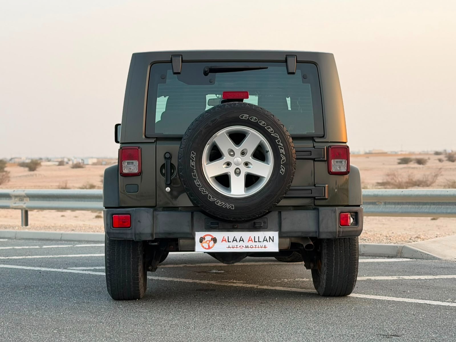 Jeep Wrangler Sahara 2015 - Image 4