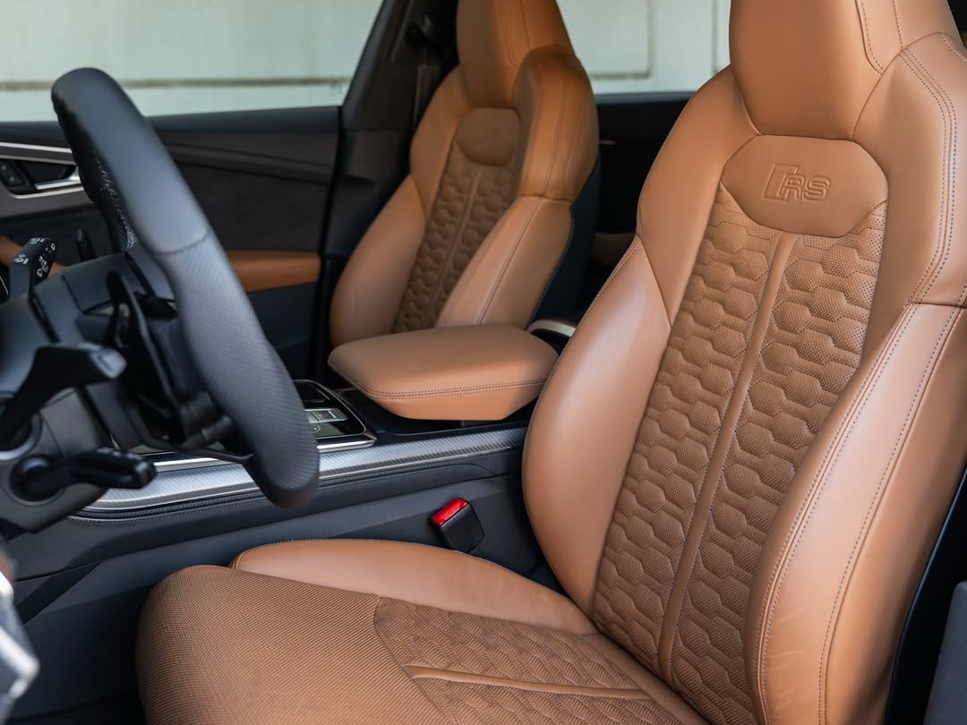 Audi RSQ 8 2023 - Image 4
