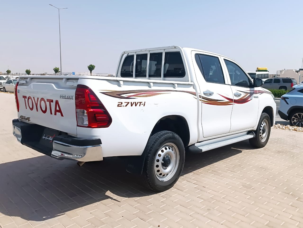 Toyota Hilux 2.7 ( 4WD ) 2022 - Image 4