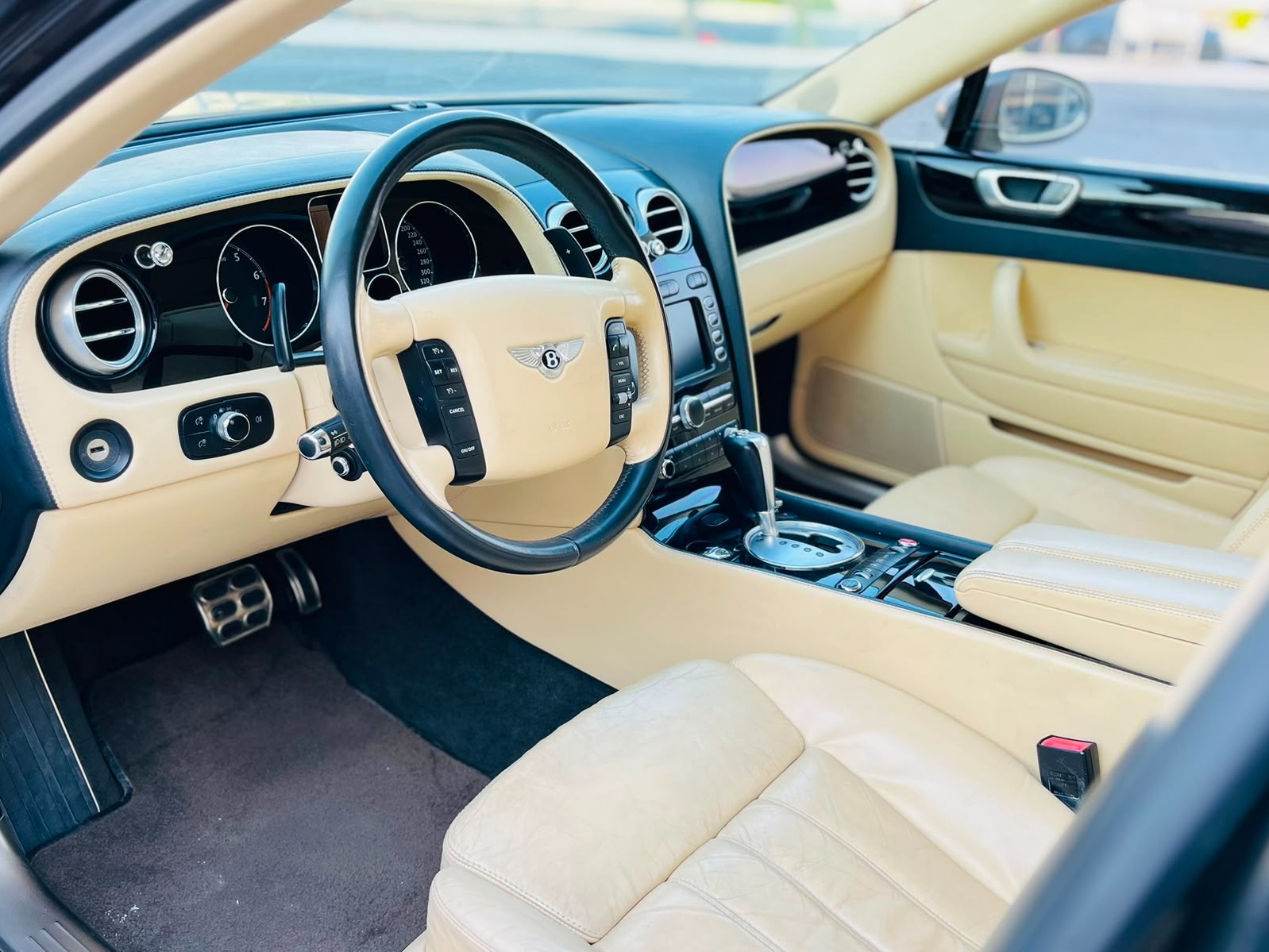 Bentley Continental 2007 - Image 4