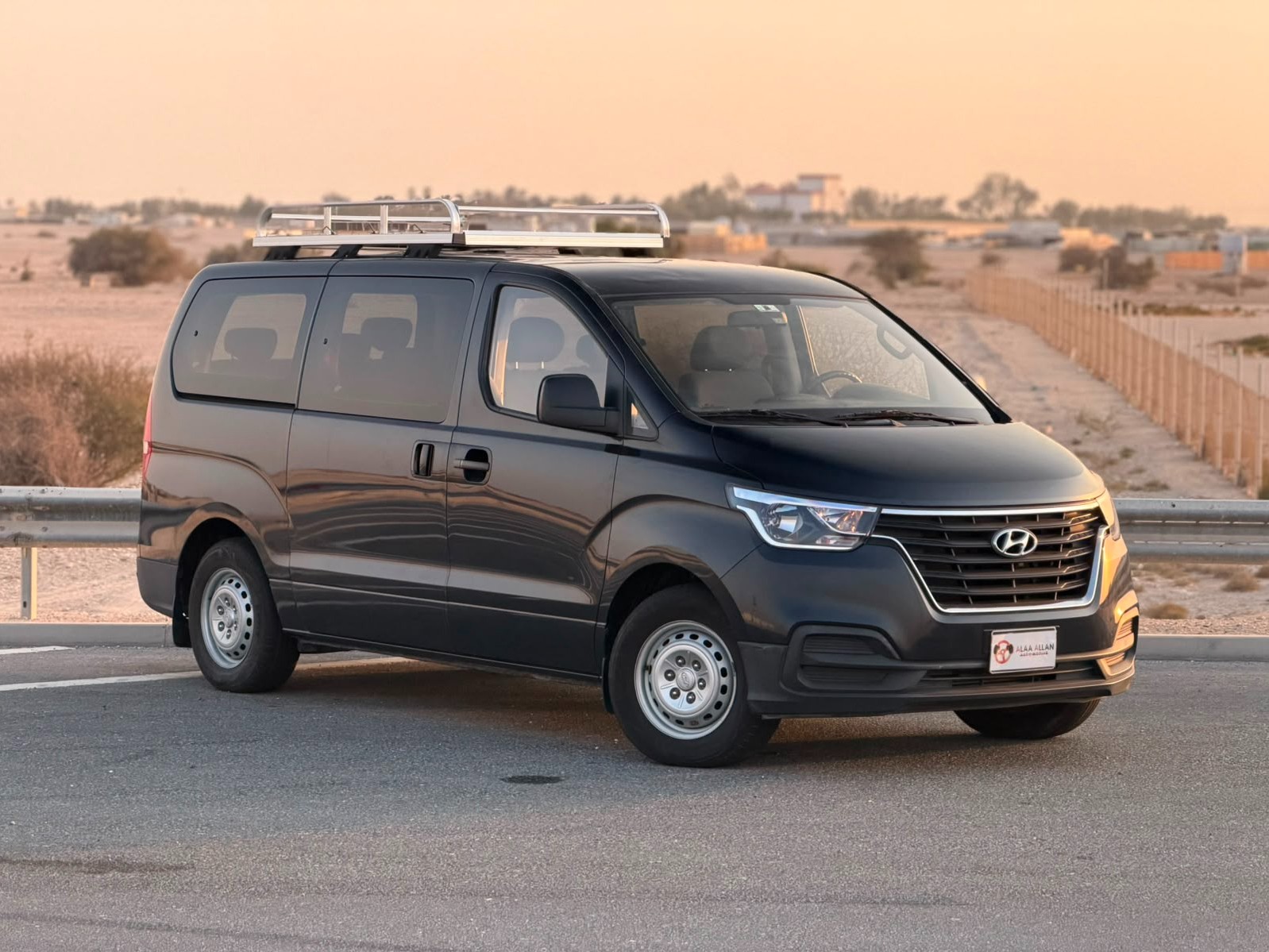 Hyundai H1. 2020