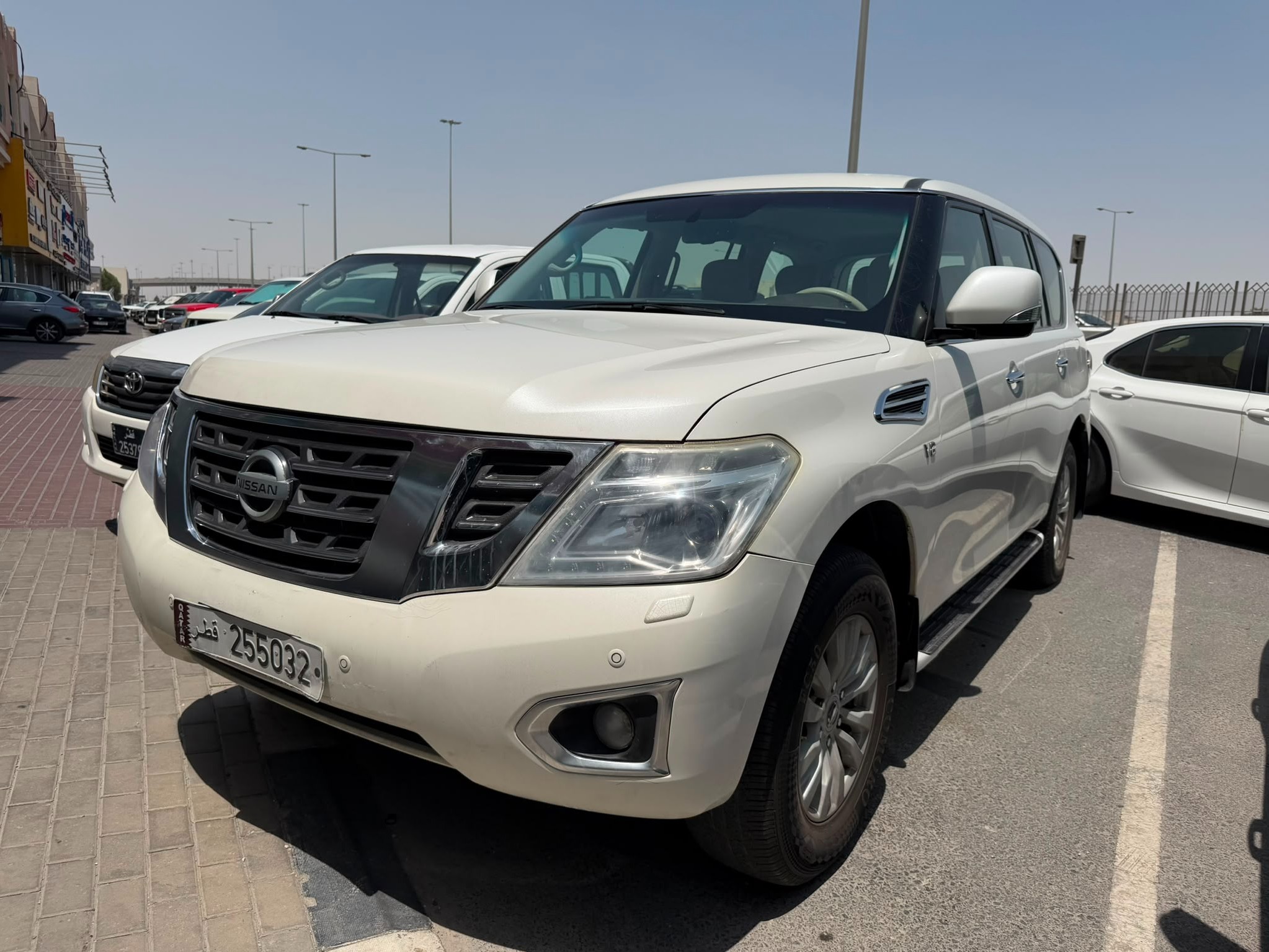 Nissan Patrol SE 2014 - Image 2
