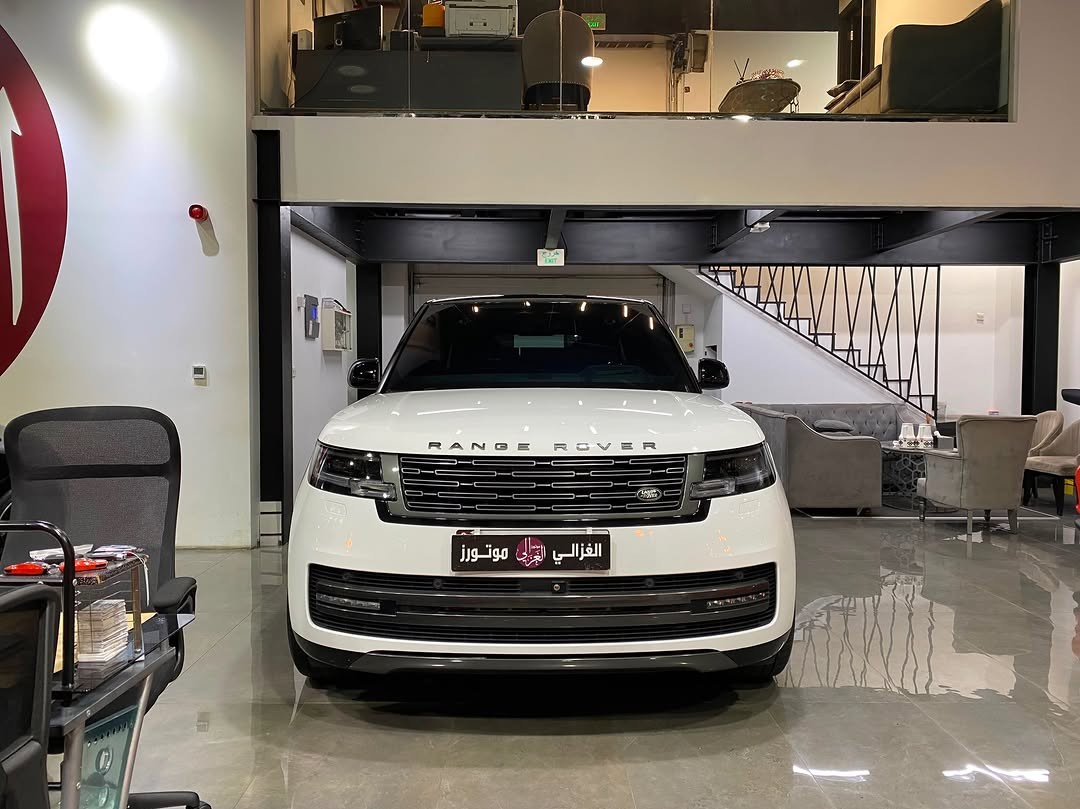 Land Rover Range Rover HSE 2023