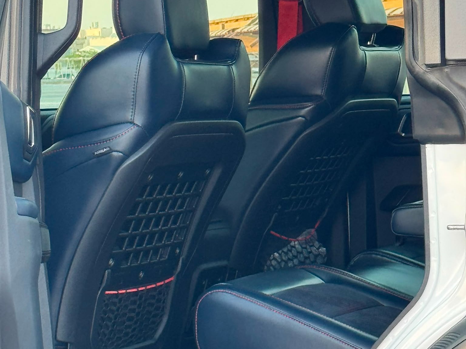 Ford Bronco Raptor 2024 - Image 2