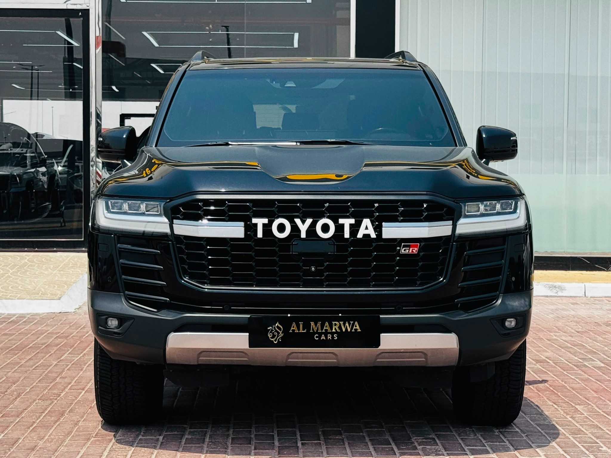 Toyota Land Cruiser GR TWIN TURBO 2023 - Image 2