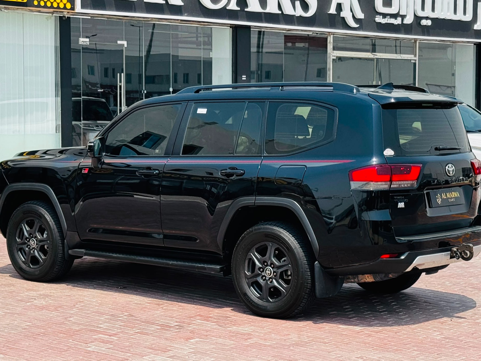 Toyota Land Cruiser GR TWIN TURBO 2023 - Image 3