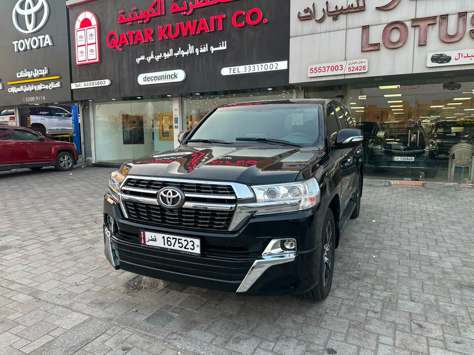 Toyota Land Cruiser GXR v8 2009 - Image 2