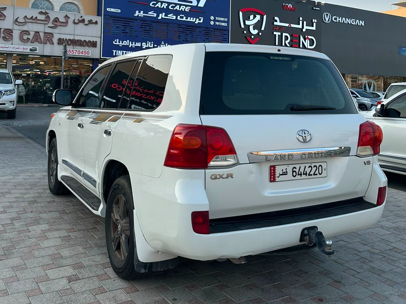 Toyota Land Cruiser GXR v8 2009 - Image 4