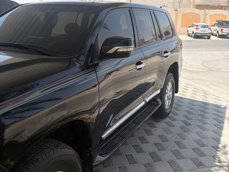 Toyota Land Cruiser GX.R 2010 - Image 3