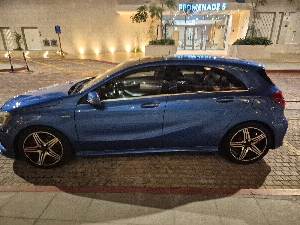 Mercedes-Benz A -Class Hatchback 250 2015 - Image 4