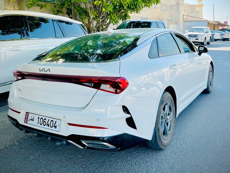 Kia K5 2023 - Image 2