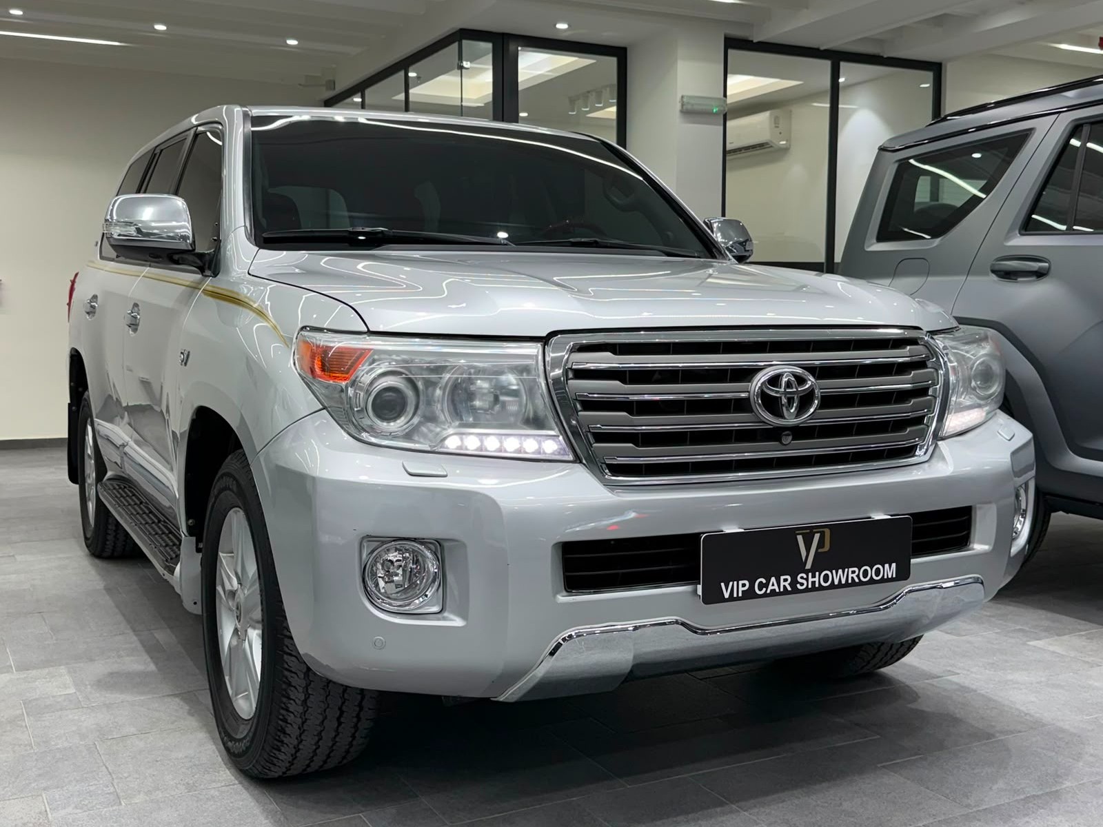 Toyota Land Cruiser VX.R 2013