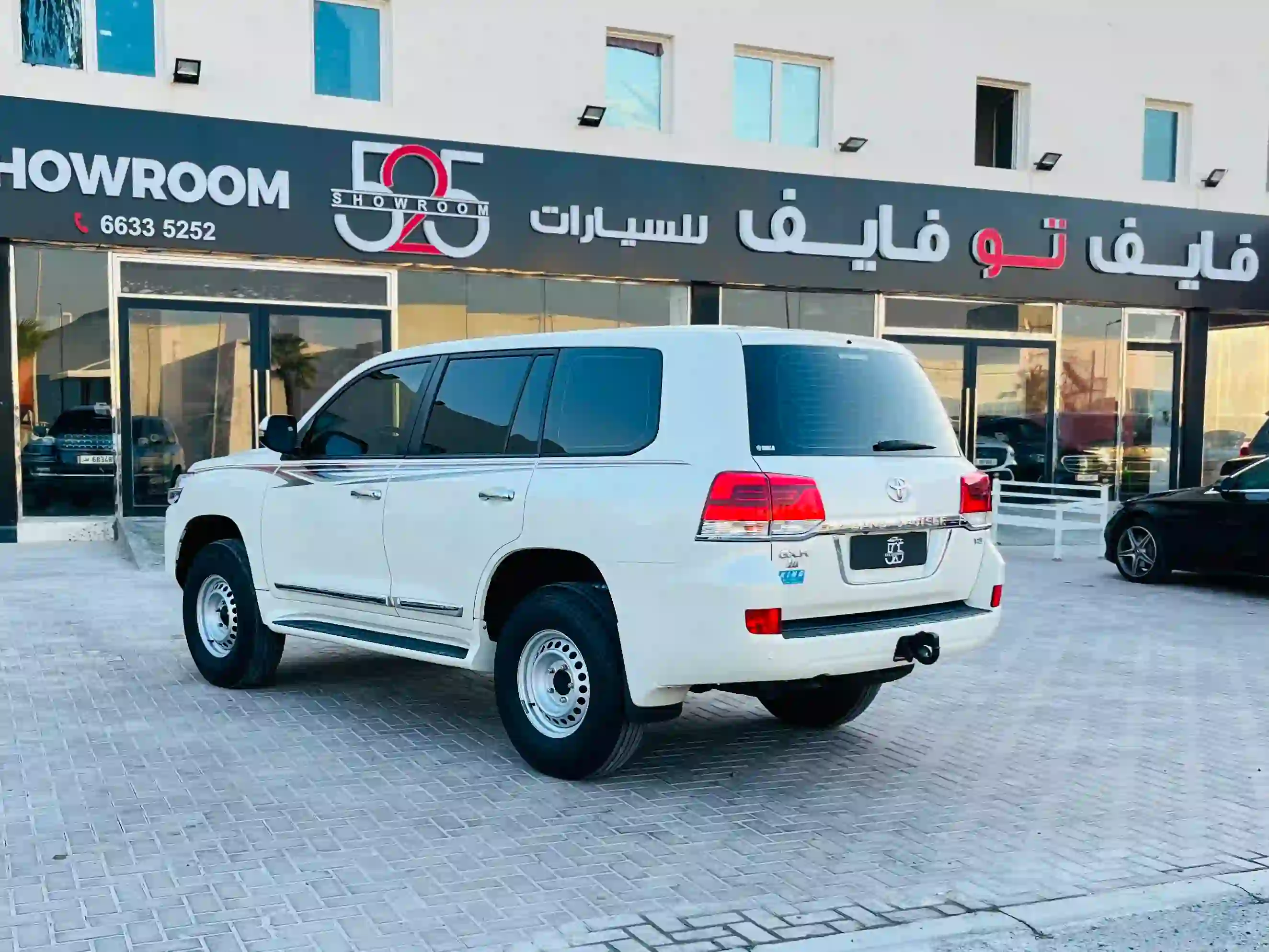 Toyota Land Cruiser GX.R 2017 - Image 3