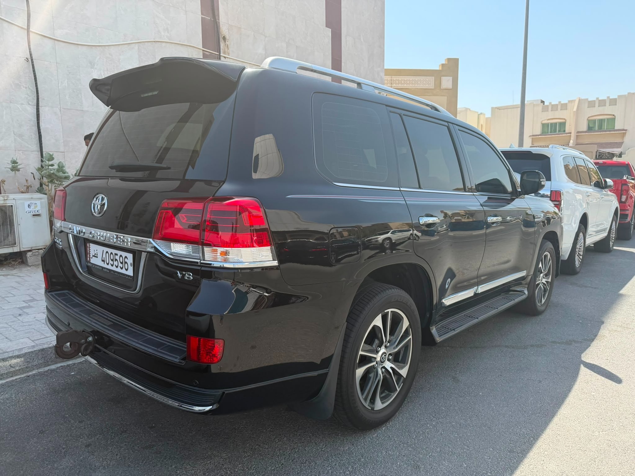Toyota Land Cruiser GXR Grand Touring 2020 - Image 3