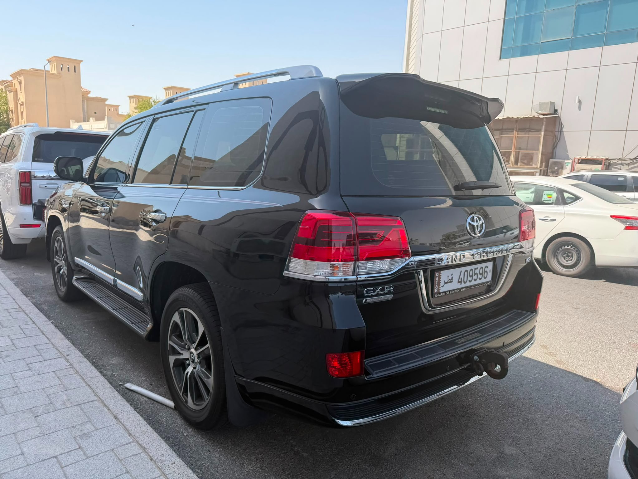 Toyota Land Cruiser GXR Grand Touring 2020 - Image 4