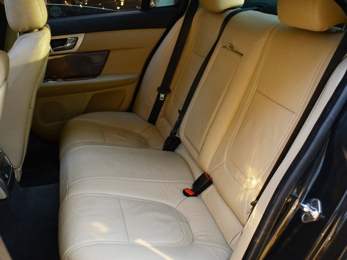 Jaguar XF 2015 - Image 2