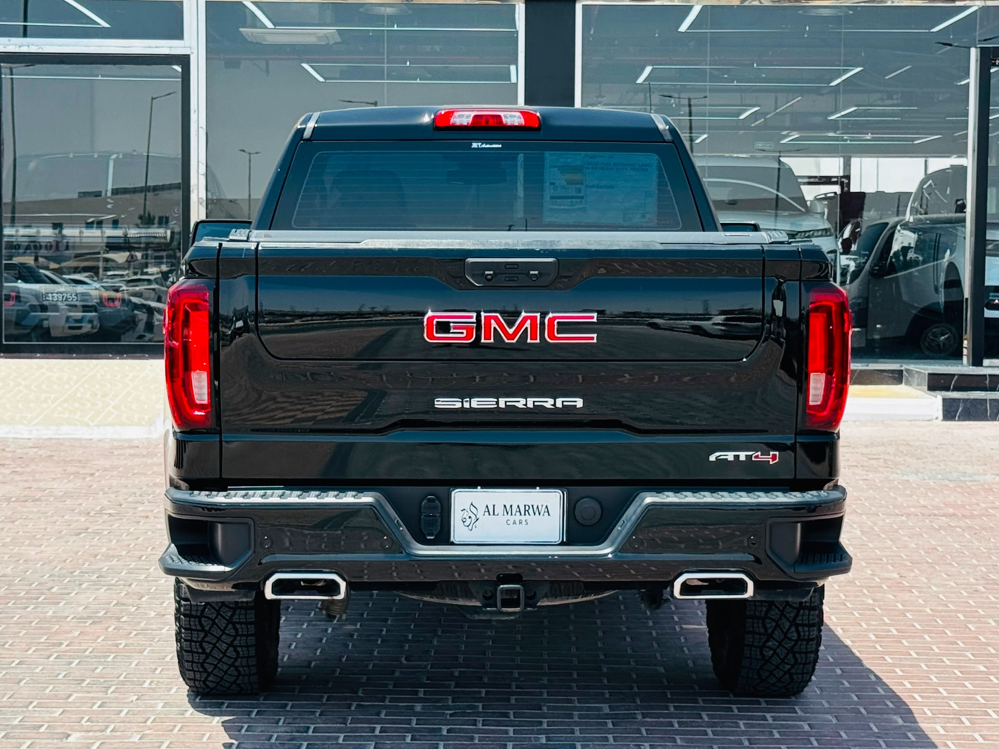 GMC Sierra AT4 2024 - Image 4