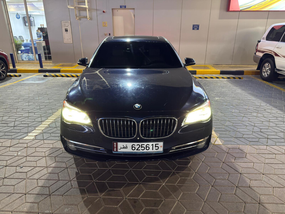 BMW 7-Series 730 Li 2015 - Image 2
