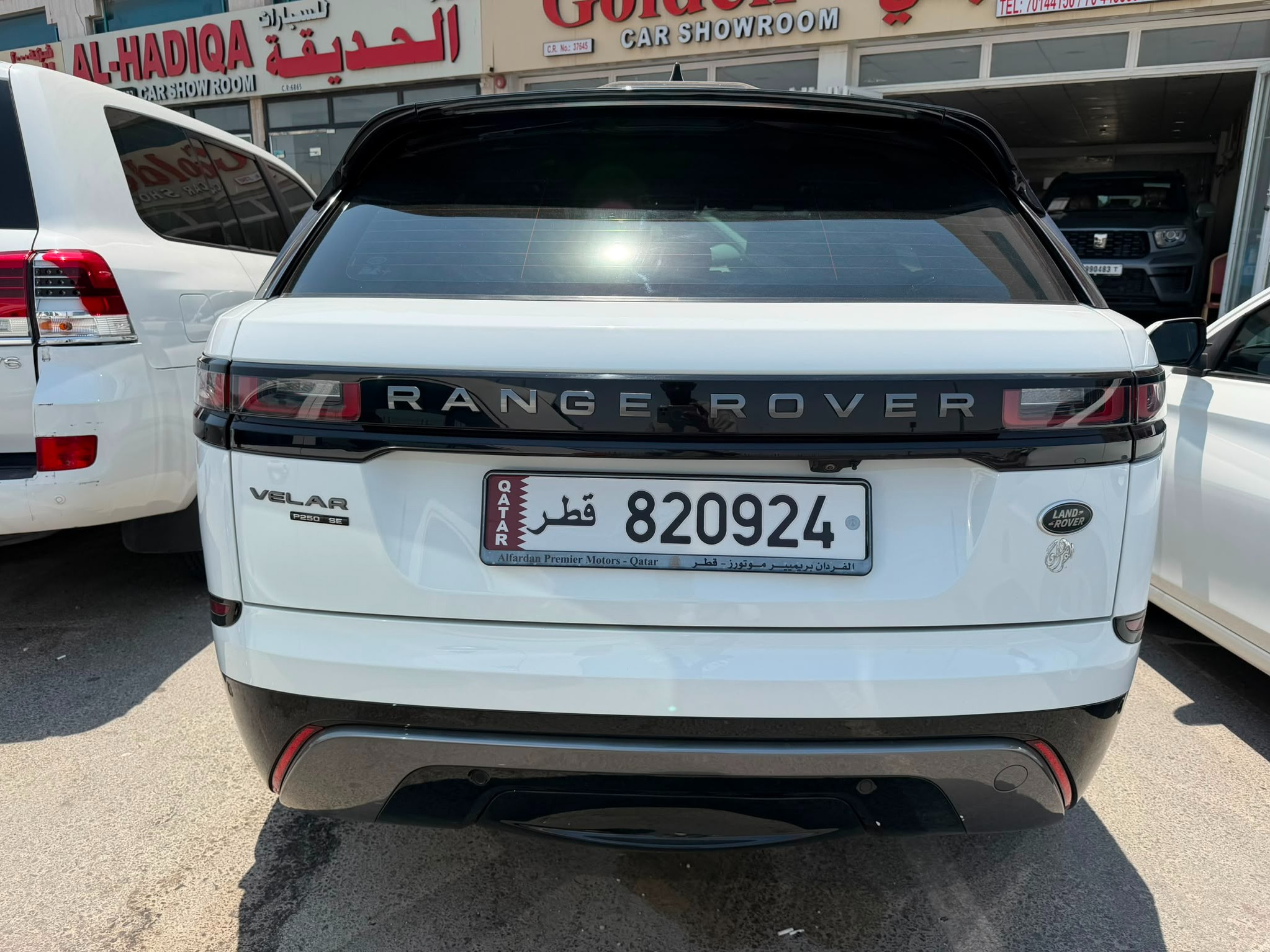 Land Rover Range Rover Velar Dynamic SE  2020 - Image 4