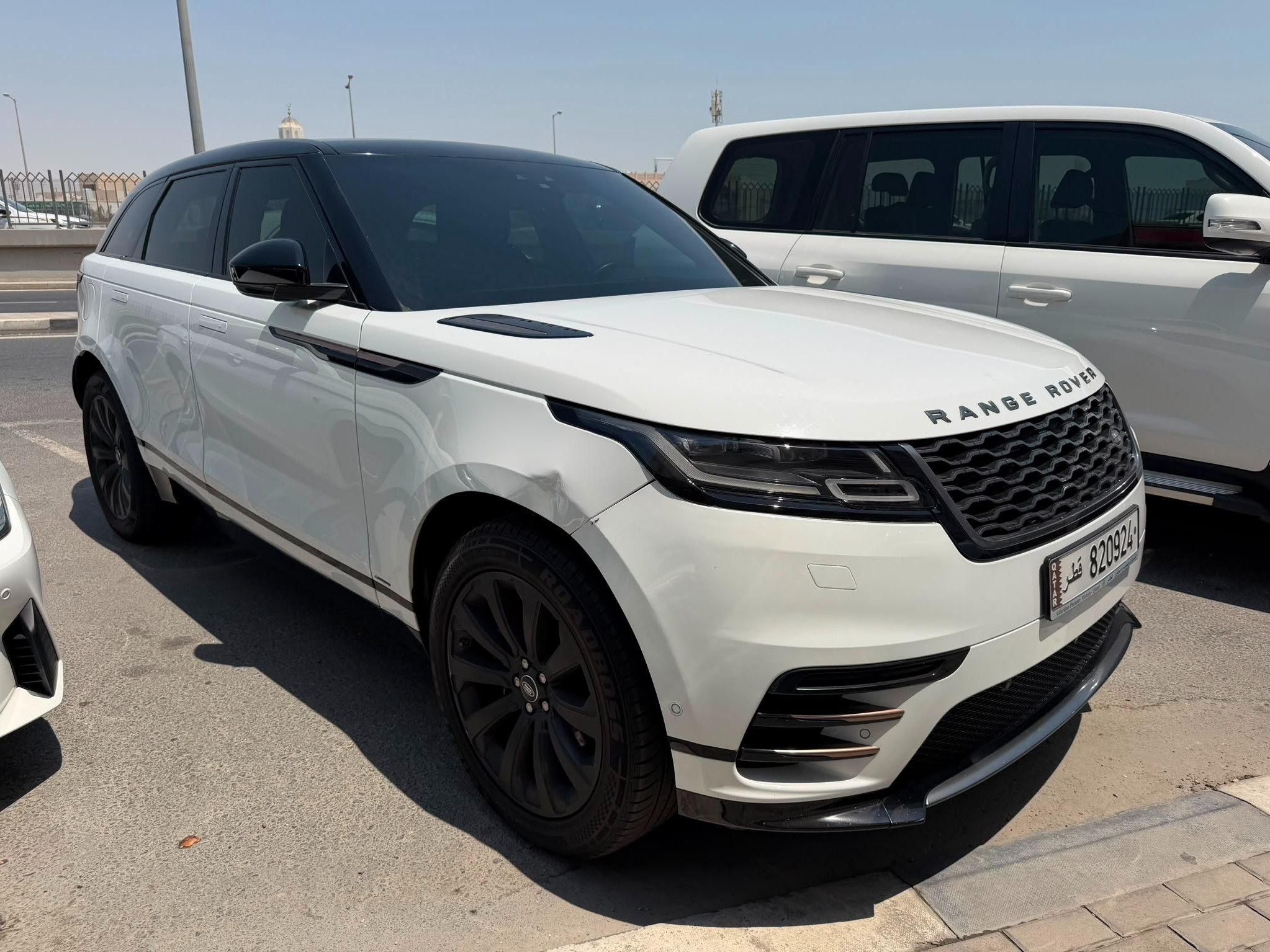 Land Rover Range Rover Velar Dynamic SE  2020 - Image 1
