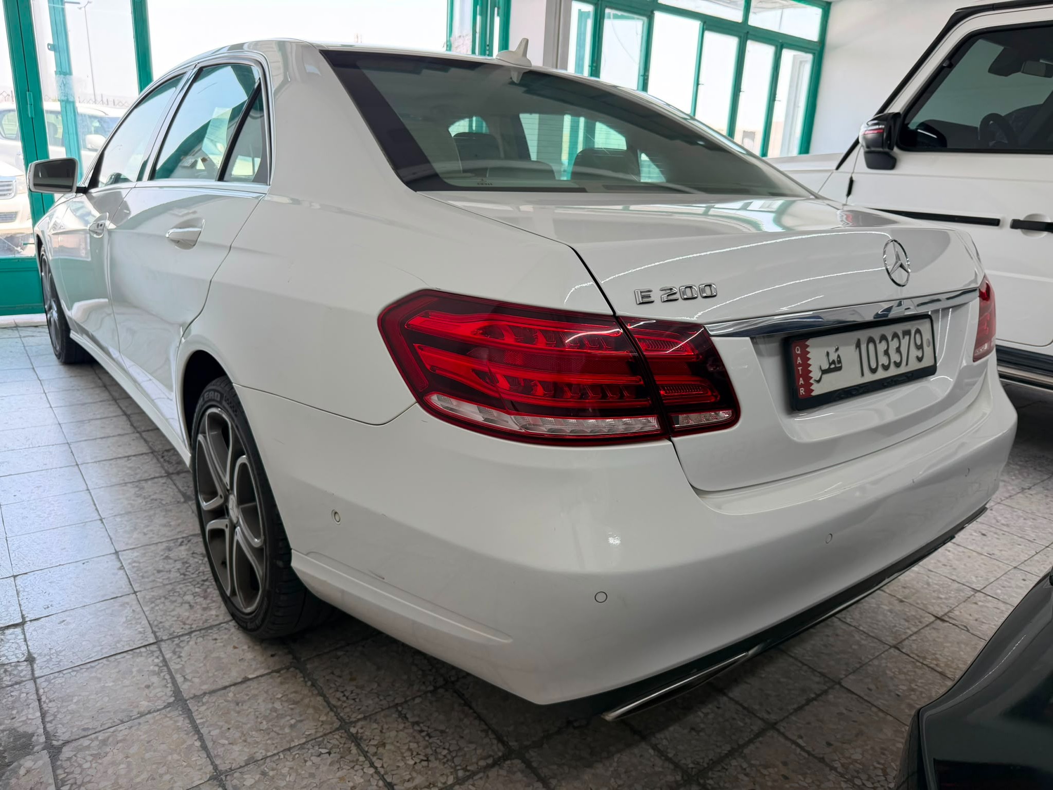 Mercedes-Benz E-Class Sedan 200 2016 - Image 3