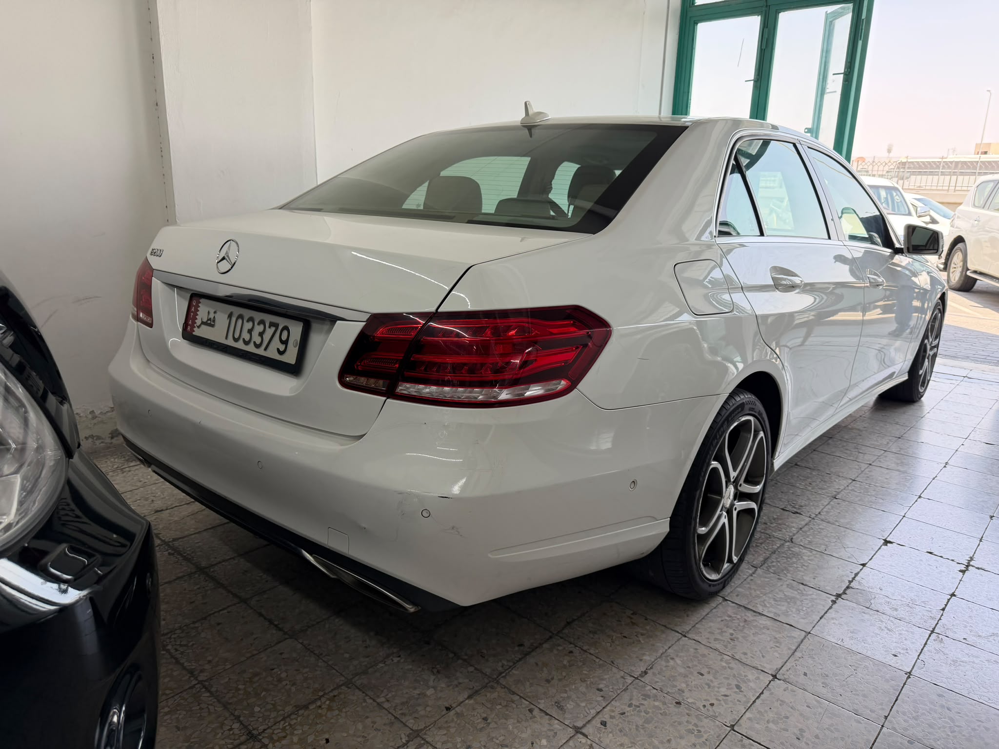 Mercedes-Benz E-Class Sedan 200 2016 - Image 2
