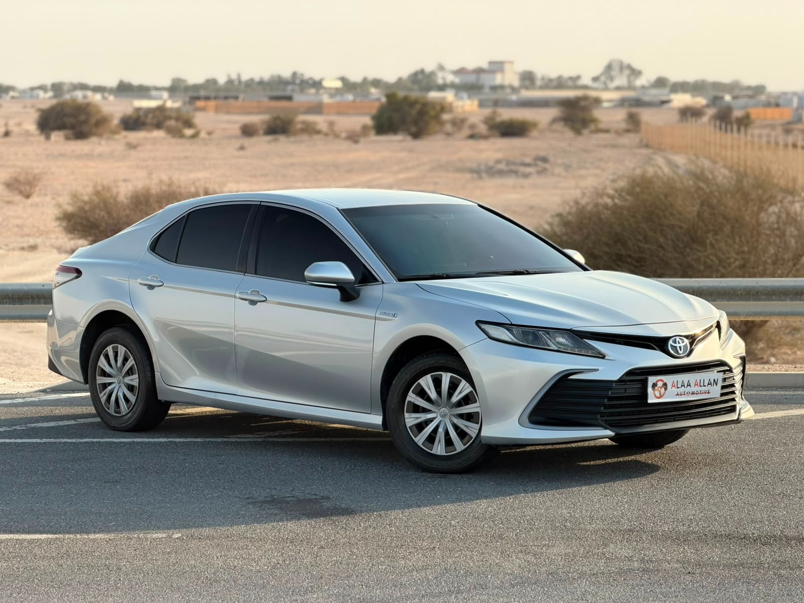 Toyota Camry HYBRID 2022