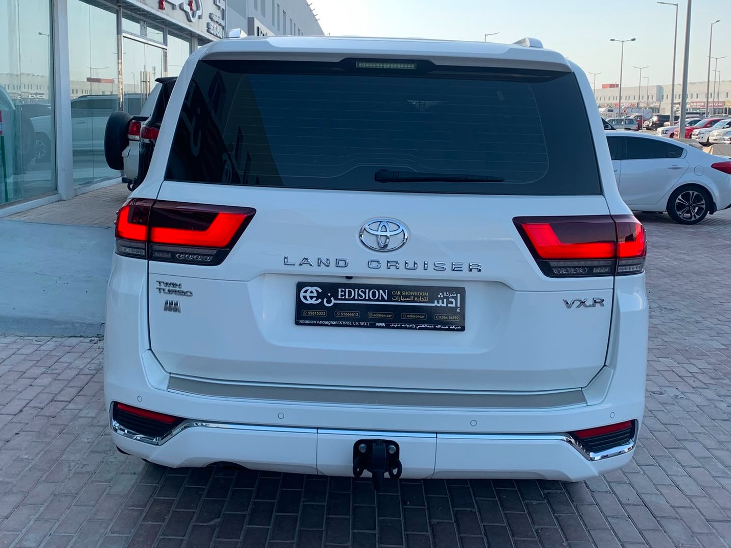 Toyota Land Cruiser VXR Twin Turbo 2022 - Image 4