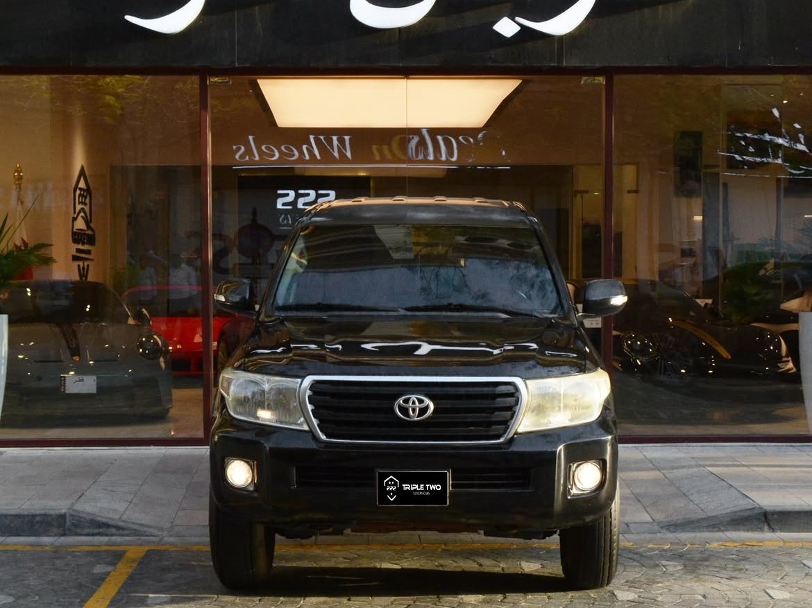 Toyota Land Cruiser G standard 2013 - Image 2