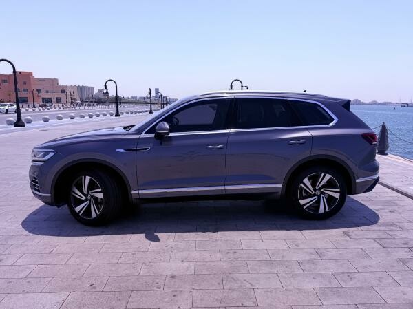Volkswagen Touareg 2023 - Image 3