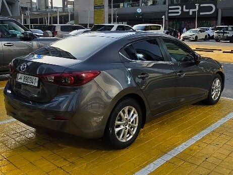 Mazda 3 2018 - Image 3