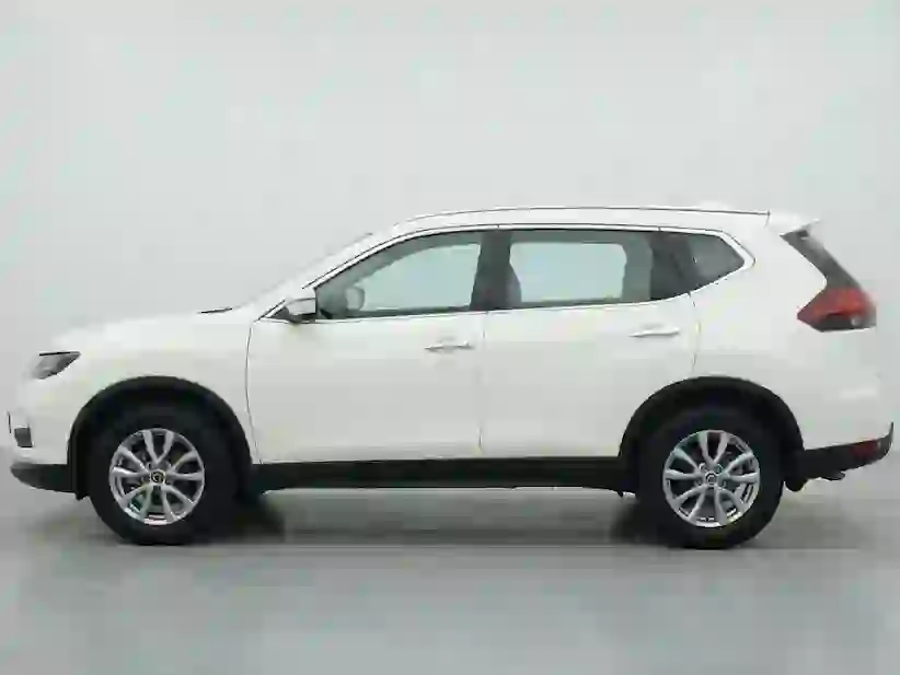 Nissan X-Trail Standard 2021 - Image 4