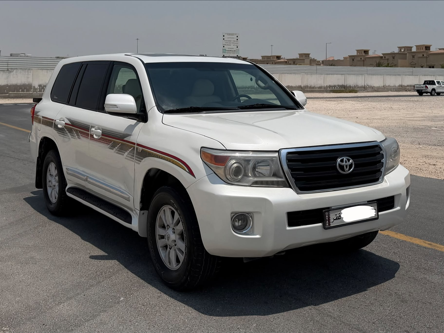 Toyota Land Cruiser GXR v6 2010 - Image 1