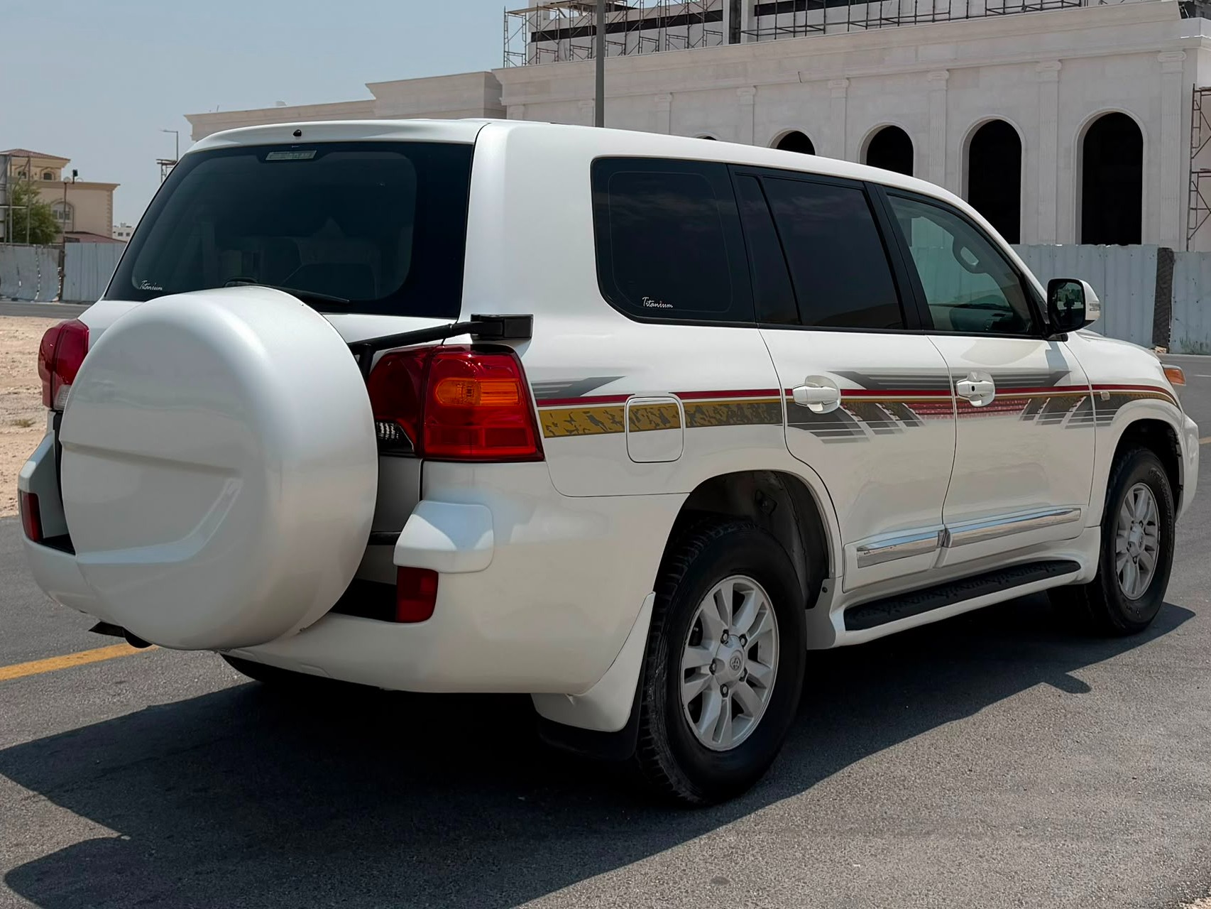 Toyota Land Cruiser GXR v6 2010 - Image 4
