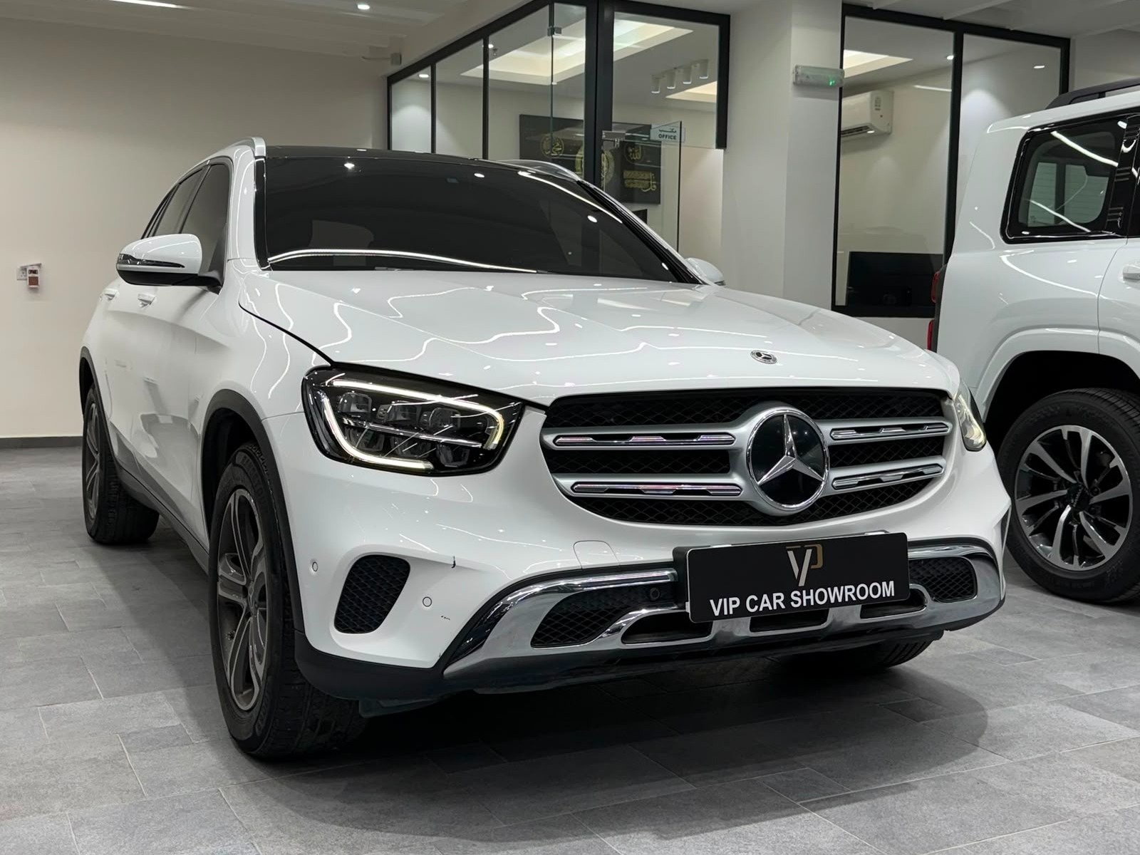 Mercedes-Benz GLC  200 2022
