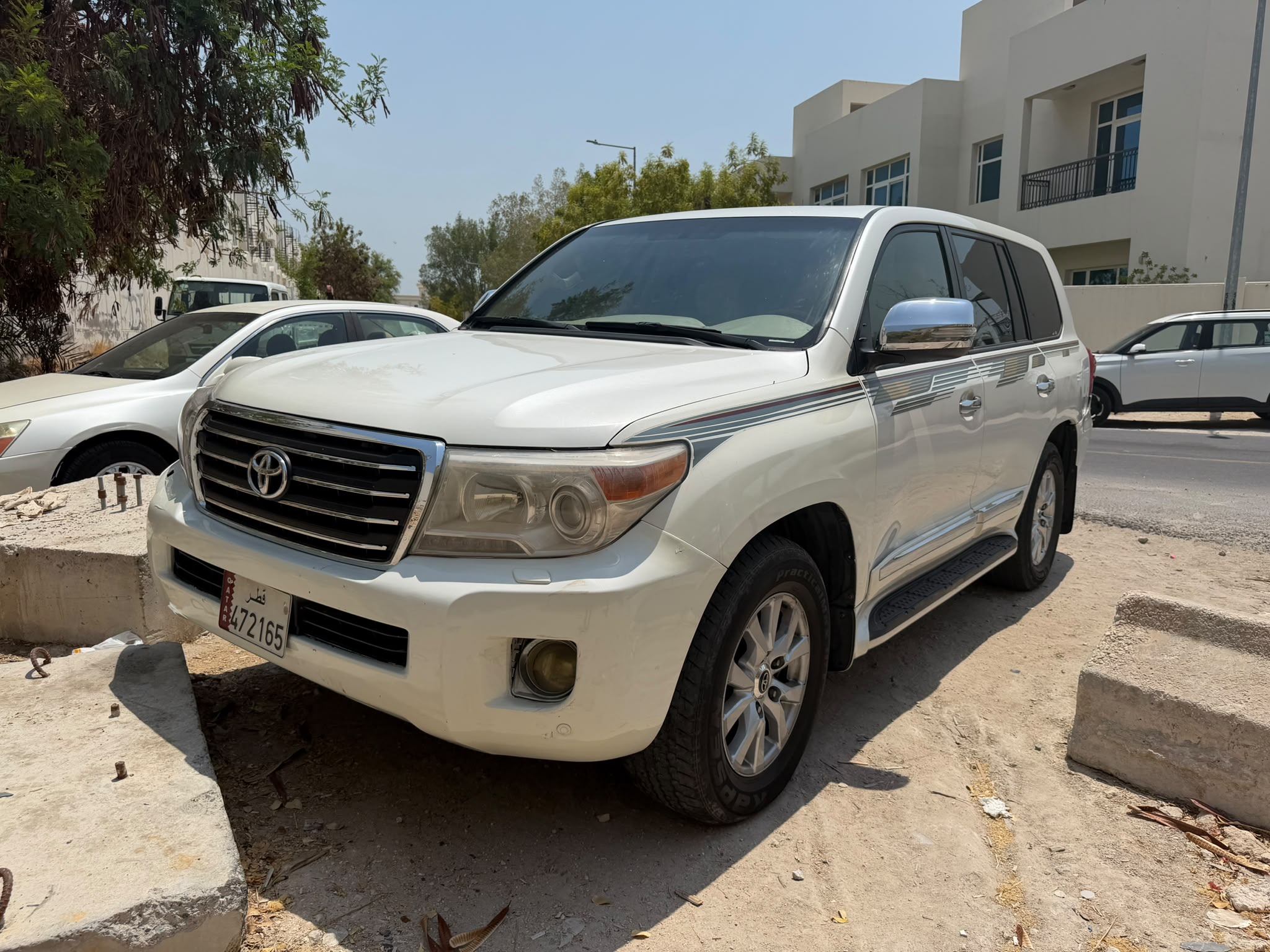 Toyota Land Cruiser GXR v8 2014 - Image 3