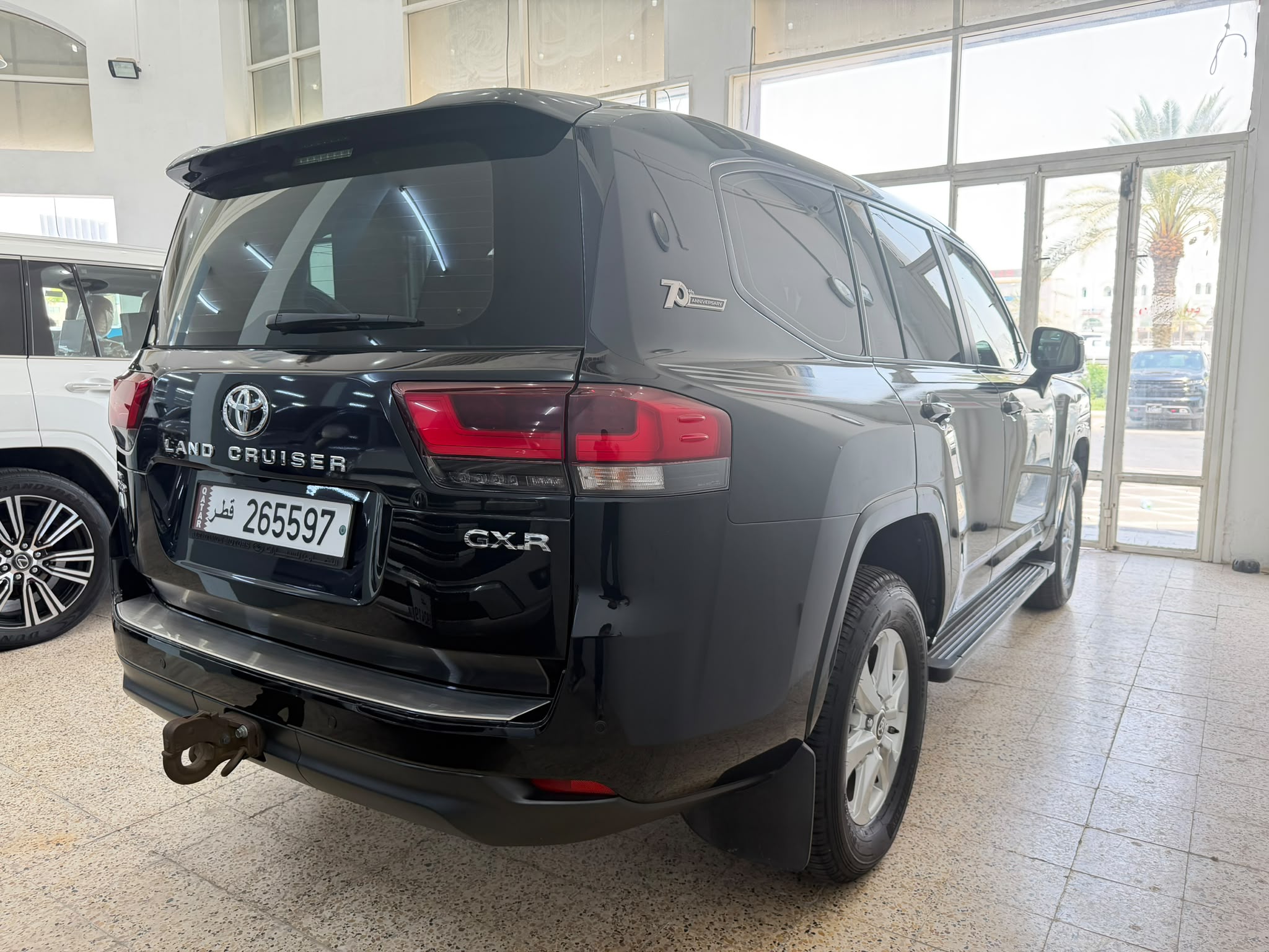 Toyota Land Cruiser GXR v6 2022 - Image 3