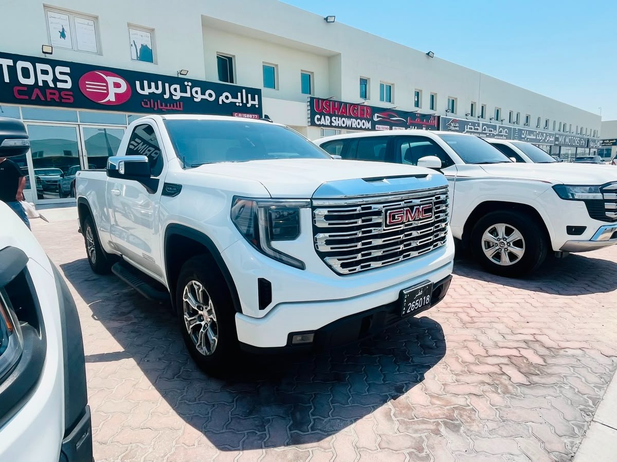 GMC Sierra Elevation  2023 - Image 3