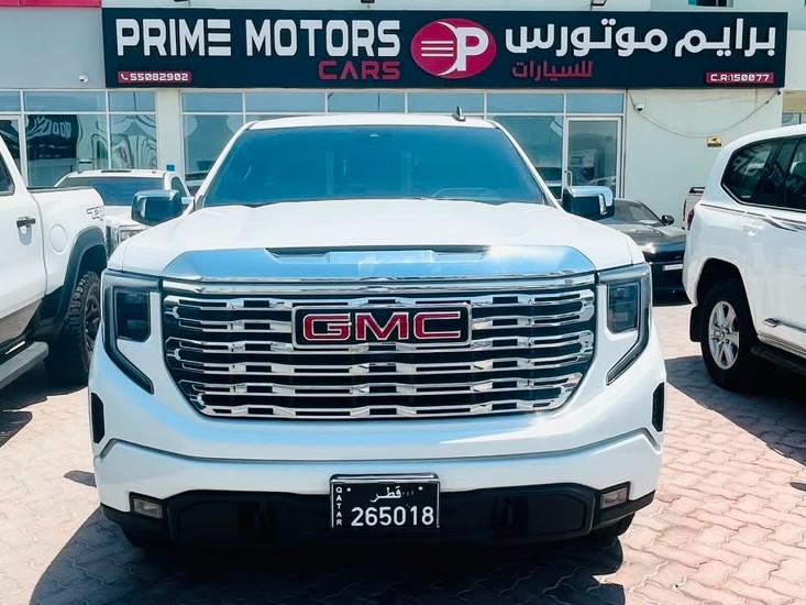 GMC Sierra Elevation  2023 - Image 2