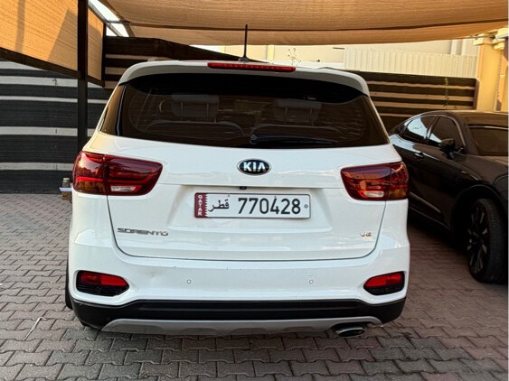 Kia Sorento 2018 - Image 2