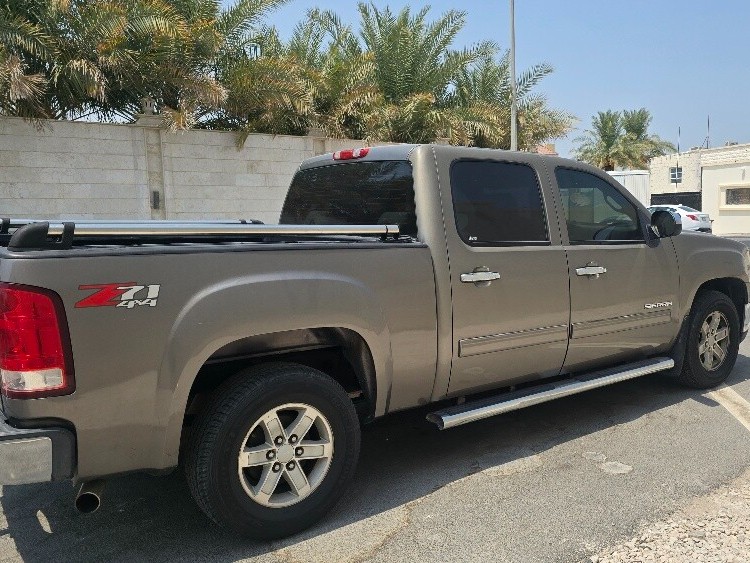 GMC Sierra Z 71 2012 - Image 4