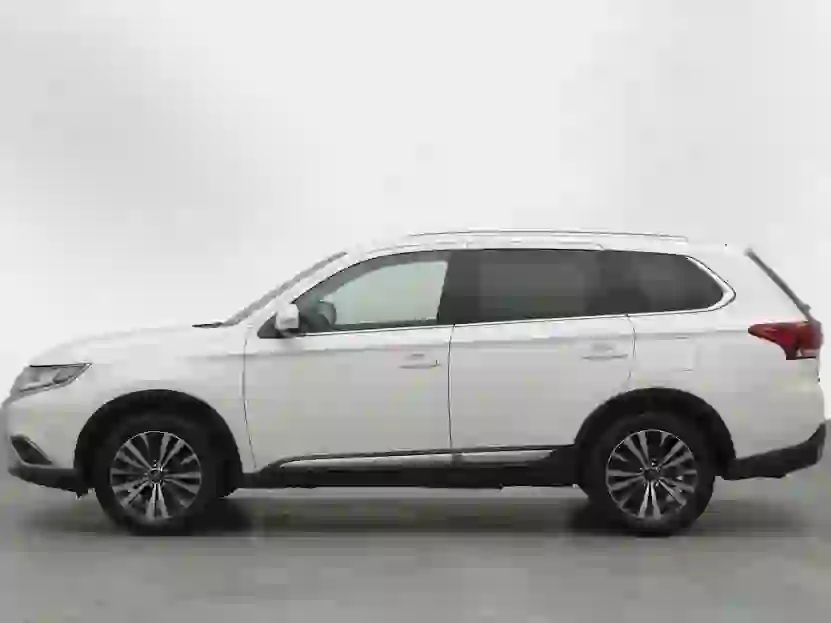 Mitsubishi Outlander 2020 - Image 3
