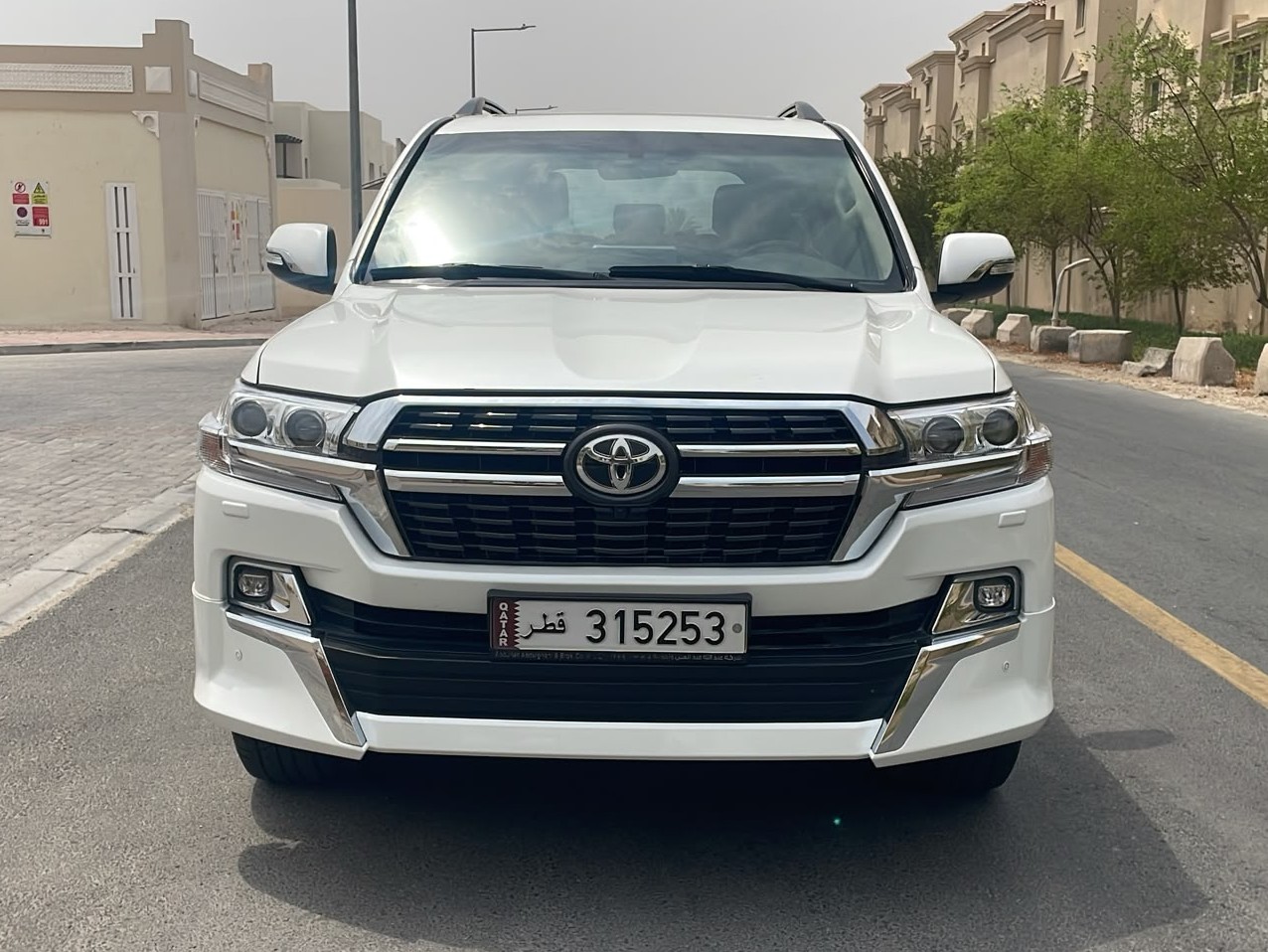 Toyota Land Cruiser GXR v8 2020